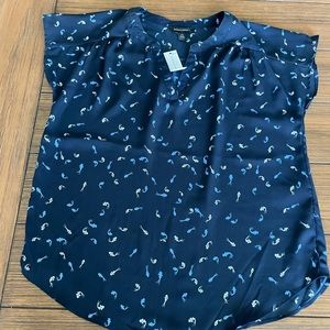 NWT Banana Republic Cropped Sleeve Top